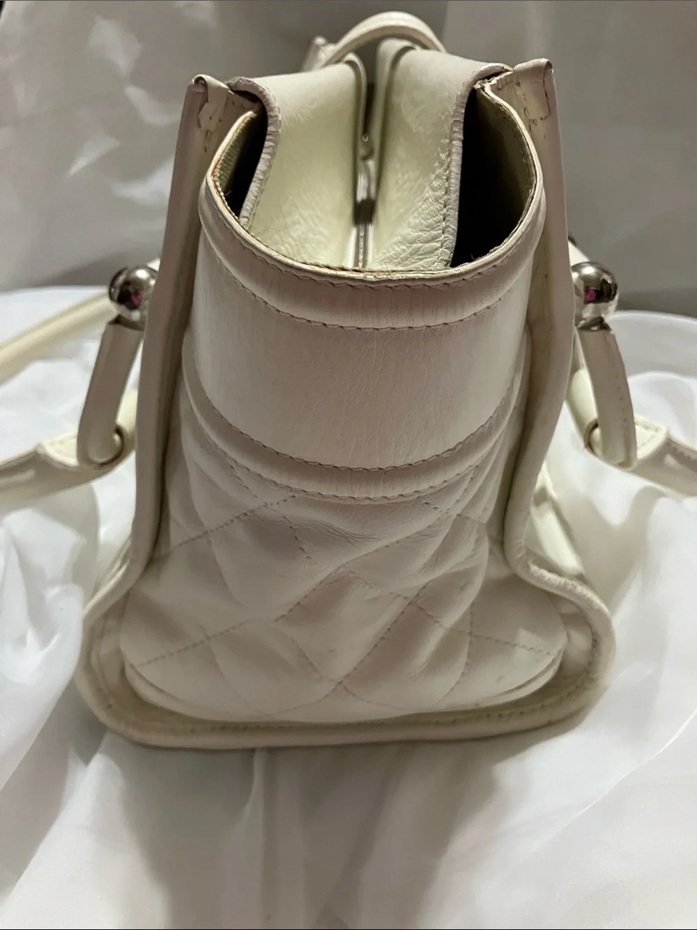Manor Satchel